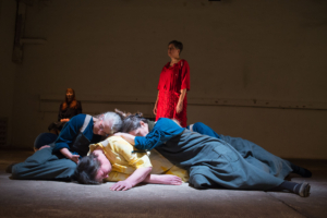 170322_Das-winzige-Stueckchen-Blau_FOTO-H-SCHUG_2082