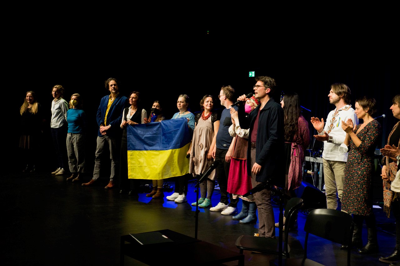 Art Against War - ApplausUkraine (c) Christian Hermann